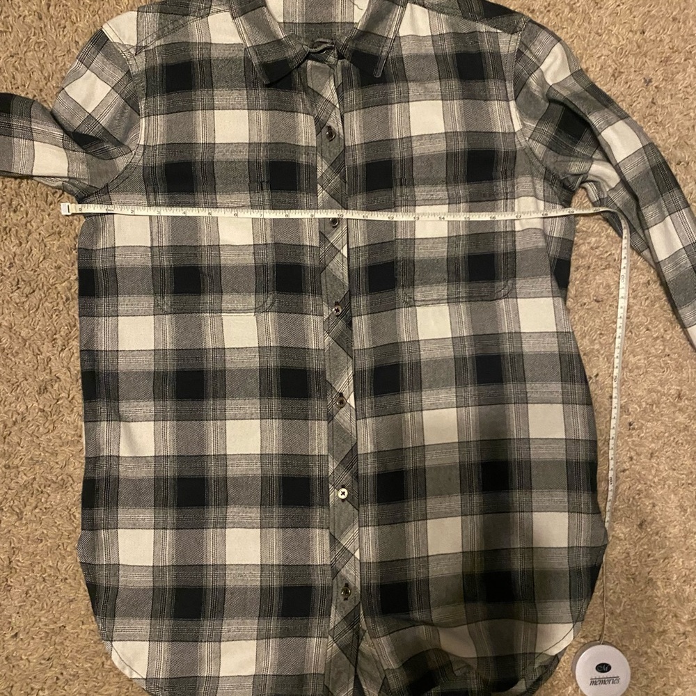Athleta plaid flannel - Picture 9 of 13